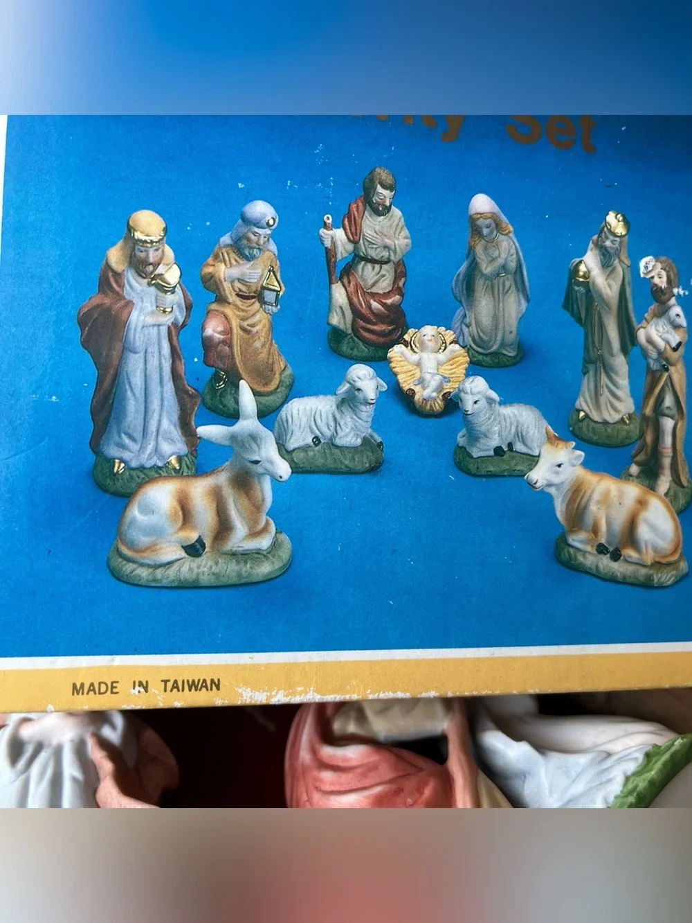 11 Piece Hand-Painted Nativity Set Baby Jesus Christmas Decoration Religious